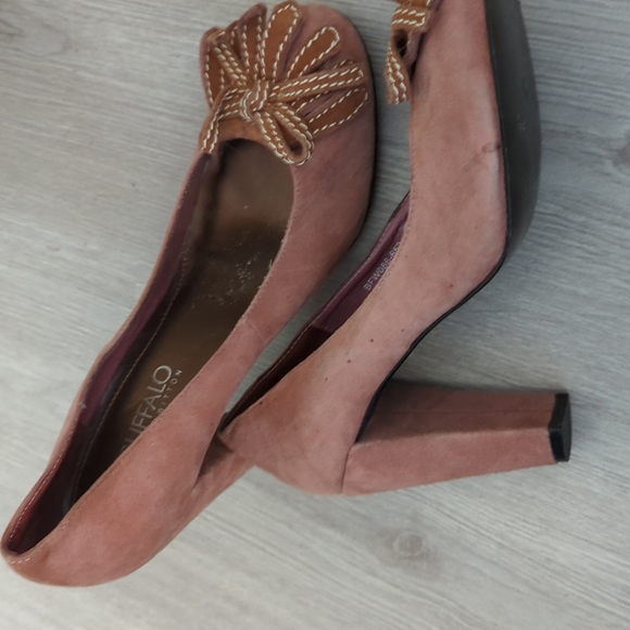 David Britton Buffalo platform high heels. Dusty Rose - Picture 4 of 4